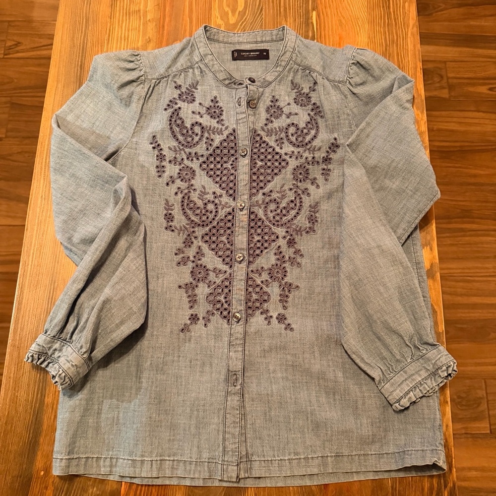 Lucky Brand Denim Button Front Blouse Eyelet Embroidered - Picture 1 of 6